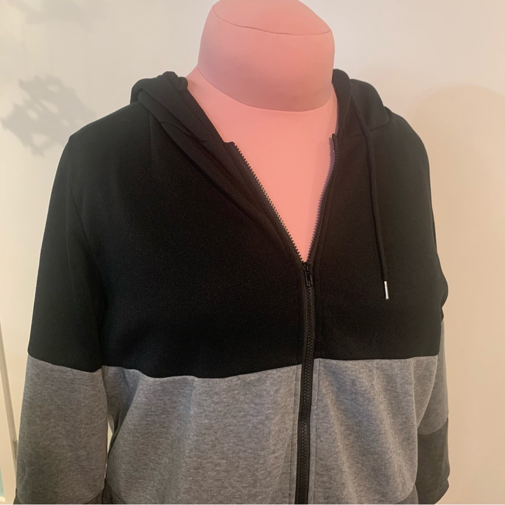 5x hoodie